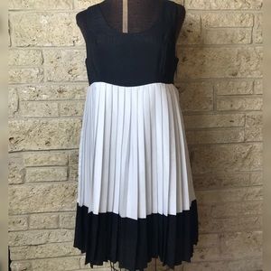 Renee C. Pleated black and white dress